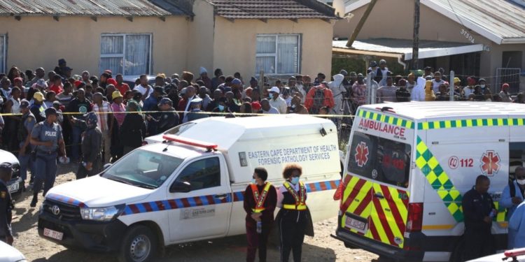 Afrika e Jugut, vriten 18 persona nga përleshja me policinë