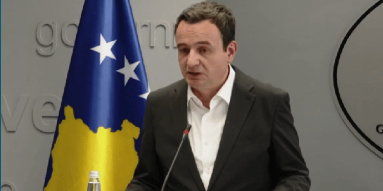 Kurti: I kemi rrethuar, në Manastir janë rreth 30 persona të armatosur, i ftoj të dorëzohen