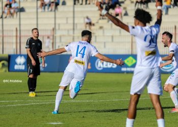 Federata e Futbollit e Kosovës dënon Klubin Prishtina