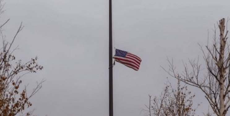 Ulet në gjysmështizë flamuri amerikan, nderohet rreshteri Afrim Bunjaku