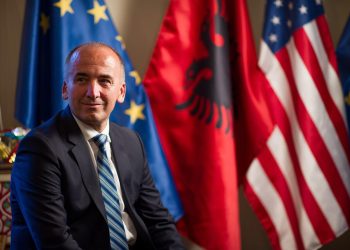 “Zgjedhjet e zhdukin opozitën”, Muhaxheri-Kurtit: Ëndërr e diktatorëve!