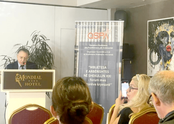 Përfundon Kuvendi me temën “Mbijetesa e Arbërishtes në shekullin XXI”