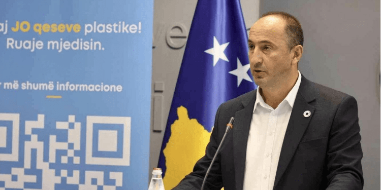 Ministri Aliu: Me Udhëzim Administrativ disa qese të plastikës ndalohen e disa bëhen me pagesë