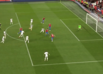 Çekia shënon golin e parë me Shqipërinë, kalon në epërsi