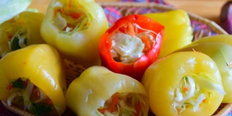 Turshi më fantastike se specat e mbushura me lakra nuk ka, ja receta