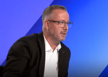 Kajtazi-Qeverisë: Ky shtet është në sanksione, për shkak të aventurave të dikujt