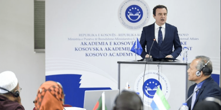 Kurti: Veprimet e rrezikshme të Serbisë ndaj Kosovës minojnë paqen në rajon