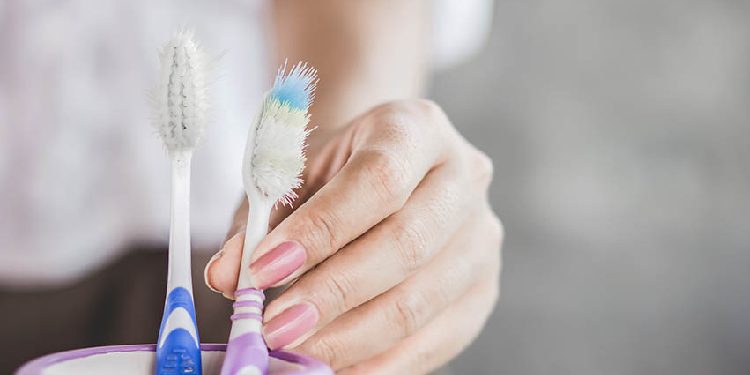 Mënyra e duhur e larjes së dhëmbëve për rezultat perfekt