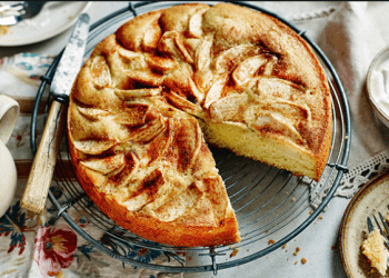 Ja si të përgatisni kekun me mollë pa gjalpë