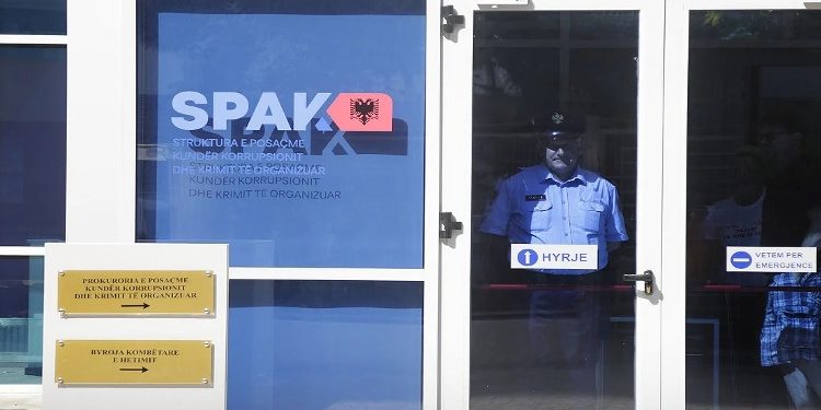 SPAK për masën ndaj Berishës: Ndikoi te ligjet që të përfitonte dhëndri i tij