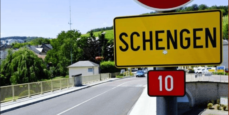 Qytetarët e Kosovës nga një janari mund të lëvizin pa viza në zonën Schengen