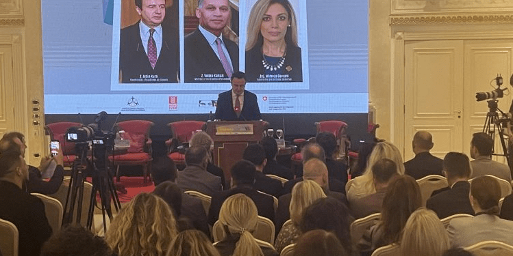 Kurti: Po punojmë për ta mposhtur racizmin e pët ta mundur pabarazinë