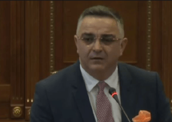 Raporti i KE-së për Kosovën, Tahiri: Është regres, dështim dhe paaftësi për të qeverisur