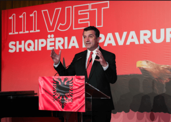 Veliaj: Tani që Kosova dhe Shqipëria janë të lira vetëm ne mund ta pengojmë suksesin, jo të tjerët