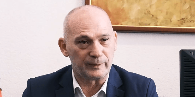 Humolli: Kurti nuk po respekton votën e qytetarëve