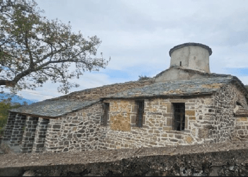 Përfundojnë punimet e restaurimi i kishës së Shën Mëhillit në Mingul të Gjirokastrës