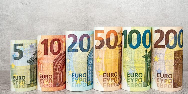 Për 24 orë u kapën mbi 1.200 euro të falsifikuara në Kosovë