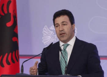 Paralajmërimi i Zelensky-t për luftë në Ballkan, Peleshi: Konfliktet e fjetura mund të rizgjohen