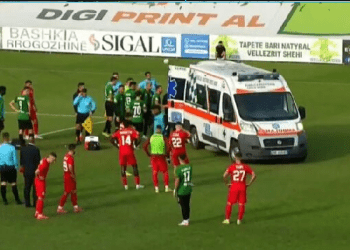 Vdekja e futbollistit në Rrogozhinë, reagon Federata e Ganës: U prehsh në paqe