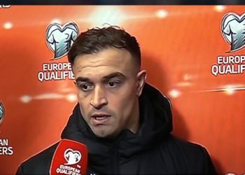 Xherdan Shaqiri kritika Kosovës për fushën e futbollit në Stadiumin Fadil Vokrri