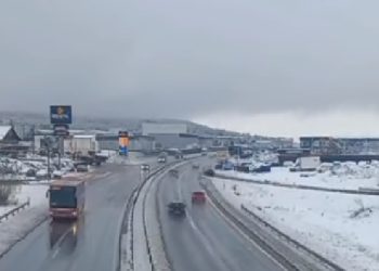 Durmishi: Rrugët janë të kalueshme, shoferët mos të dalin pa pajisje dimërore