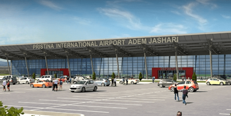 Festat e fundvitit, fluks udhëtarësh në aeroportin e Prishtinës