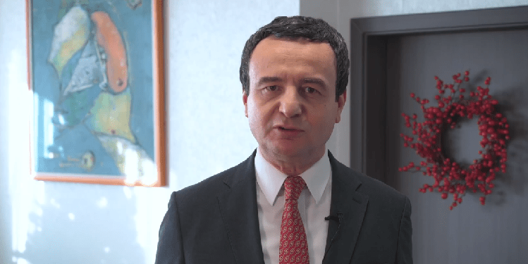 Kurti: Tashmë të rinjtë e Kosovës do të mund të pajisen me kartën që iu ofron përfitime në Europë