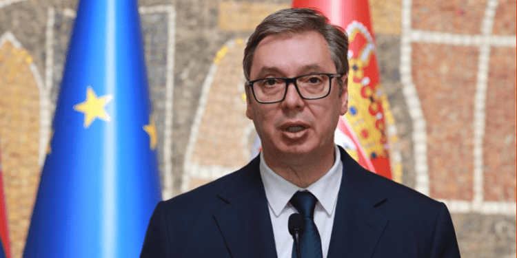 Ekspertët: Vetëm anëtarësimi në NATO i Kosovës dhe BiH e ndalin Serbinë