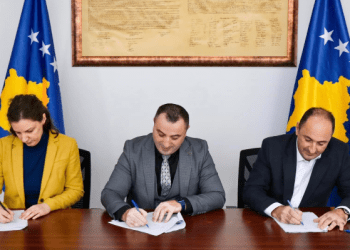 Nënshkruhet marrëveshja për financimin e infrastrukturës hekurudhore për 5 vite