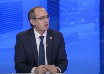 Hoti pyet Kurtin: A ka marrë Elektroserver licencë nga ZRRE?