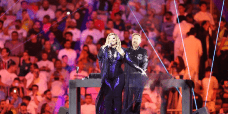 Bebe Rexha e David Guetta performuan në Kampionatit Botëror të Klubeve 2023