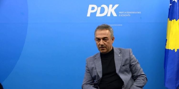Abdullahu: Qeveria Kurti po u hakmerret qytetarëve që nuk e kanë votuar Vetëvendosjen