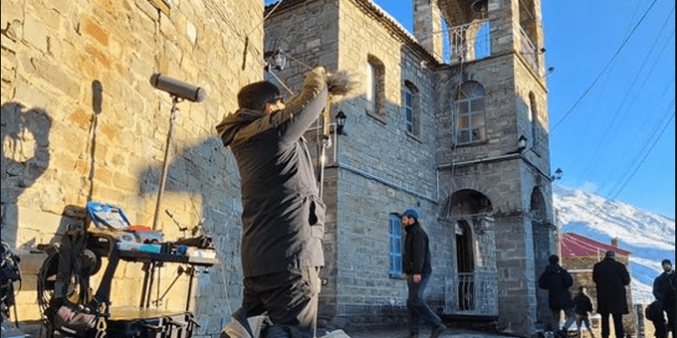 Fshati i Rehovës kthehet në shesh xhirim për filmin e italianes