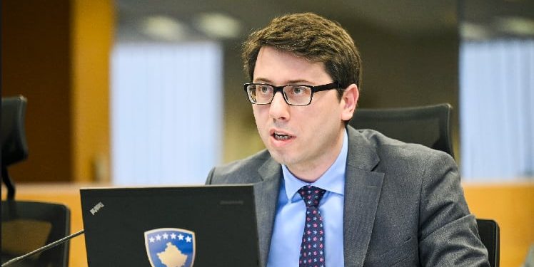 Qeveria ndan 4 milionë euro për bujqit e bizneset që pësuan dëme nga nga vërshimet