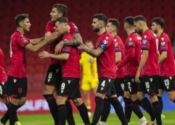 Trajneri boshnjak i bindur: Kombëtarja shqiptare do ta kalojë sfidën e radhës