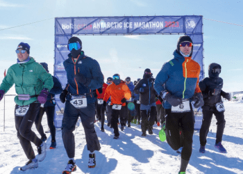 Maratona e Akullit në Antarktidë, gara e përvitshme me temperatura -20 gradë
