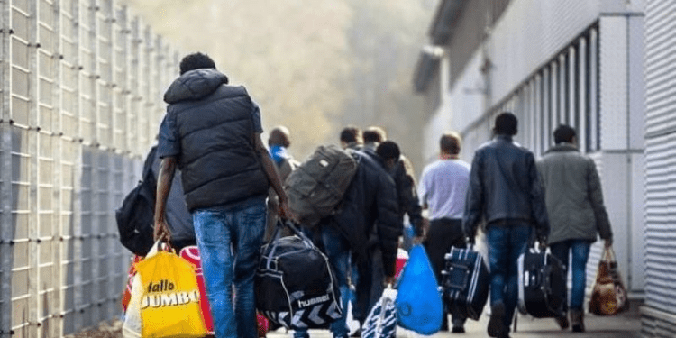 BE bie dakord për një reformë në legjislacionin e saj për azilin