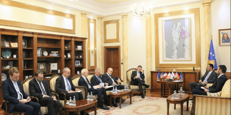 Konjufca takon ambasadorët e QUINT-it, diskutojnë për agjendën legjislative të Kuvendit