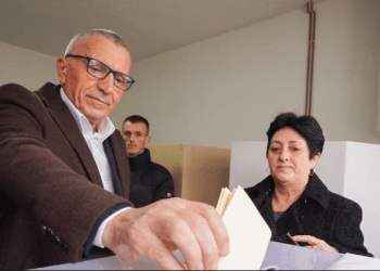 Zgjedhjet në Serbi, Kamberi thirrje shqiptarëve për të votuar nëse duan përfaqësim parlamentar