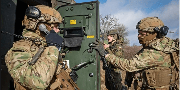 Polonia njoftoi rinisjen e operacioneve të kërkimit për gjetjen e pjesëve të një rakete të dyshuar ruse