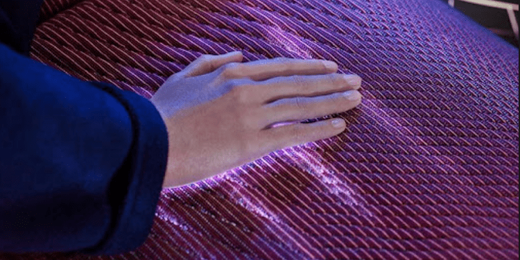 Shkencëtarët bëjnë veshje inteligjente me energji diellore