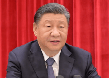 Xi Jinping: Ribashkimi i plotë i atdheut është një prirje e parezistueshme