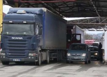 INSTAT: Shqipëria rrit eksportet në Kosovë