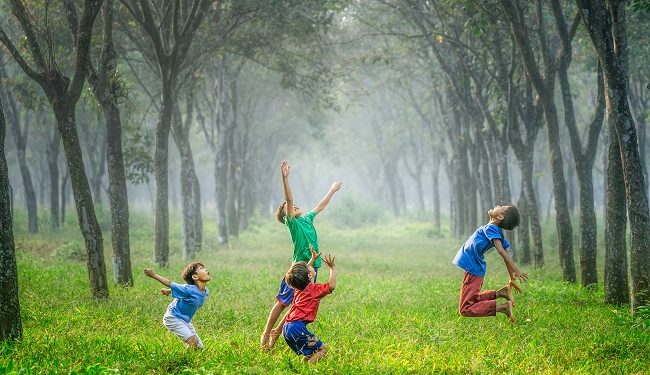 Disa këshilla për fëmijë të zhurmshëm e që nuk hanë ushqim