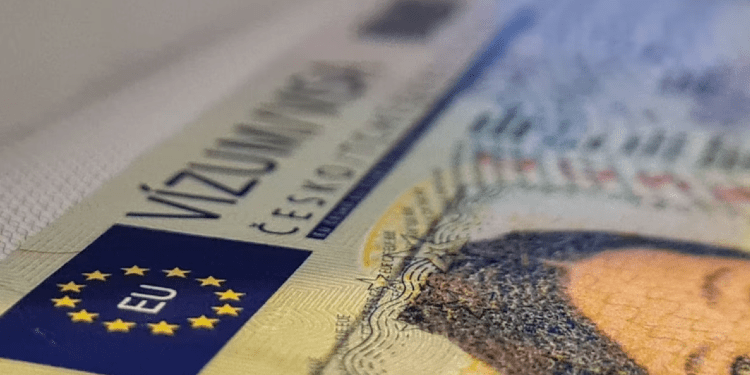 Ja cilat janë ndëshkimet për shkeljen e rregullave të udhëtimit në zonën Schengen