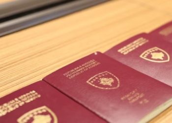 Ja sa qytetarë u pajisën me pasaporta dhe dokumente të tjera zyrtare të Kosovës
