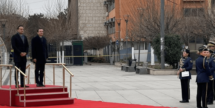 Kryeministri Kurti me ceremoni shtetërore pret homologun irlandez