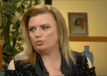 Kostumografja Tafa: Kërcimi me tupanë traditë e cila ruhet me fanatizëm