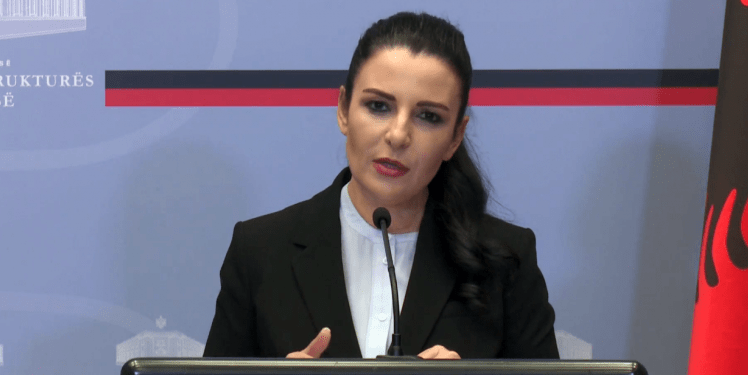 Balluku: Rinasi ka arritur të përpunojë 7 milion pasagjerë, sfidë që kërkon investime