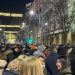 Në Serbi mijëra persona protestojnë kundër rezultatit zgjedhor dhe për vrasjen Ivanoviqit